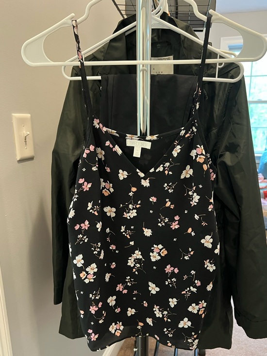 Tops - Women’s tank